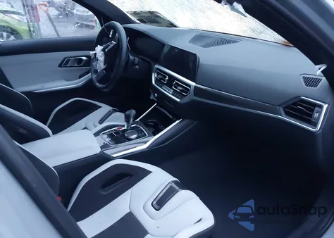 2022 BMW M3 Competition xDrive z USA, uszkodzony, nr VIN WBS43AY08NFN08667